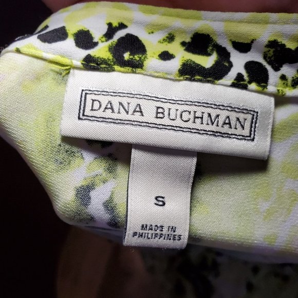 Button Down Short-Sleeved Blouse - Picture 3 of 3